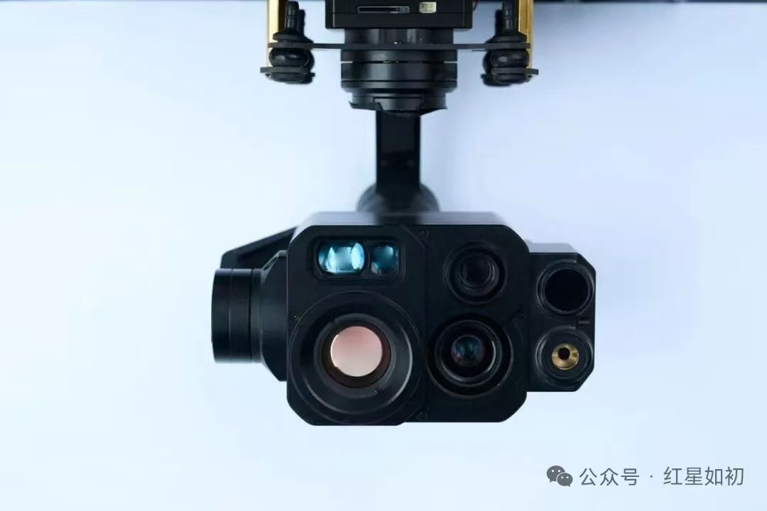 ZC01六光侦察无人机-云台吊舱